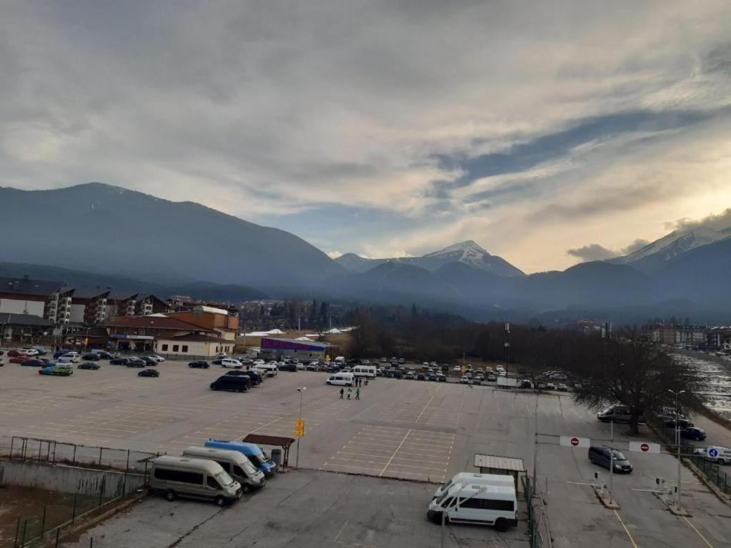Gondola Lift Apartment 5402 Банско Екстериор снимка